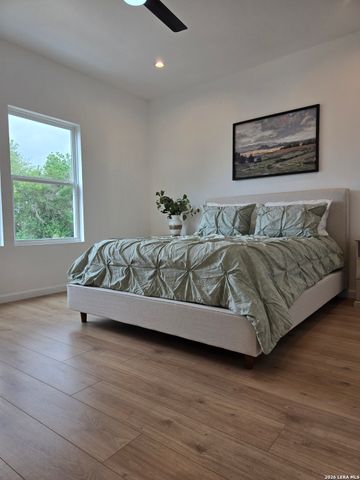 1834 Montana, San Antonio, TX 78203