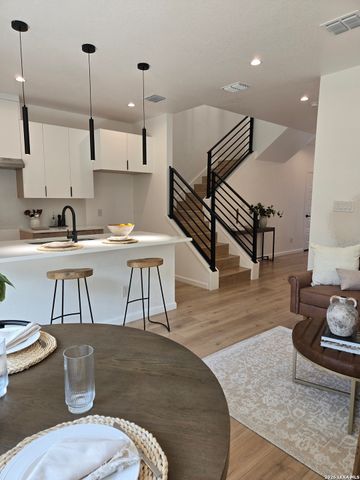 1834 Montana, San Antonio, TX 78203