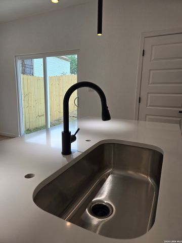 1834 Montana, San Antonio, TX 78203