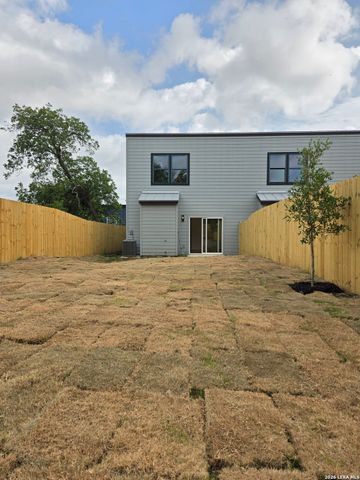 1834 Montana, San Antonio, TX 78203