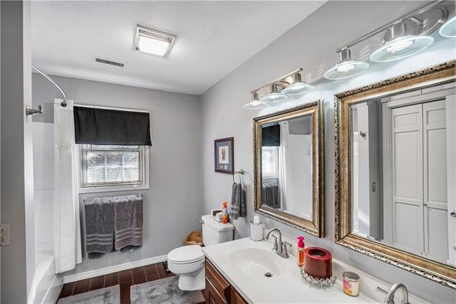 401 Taylor Road, Independence, KS 67301