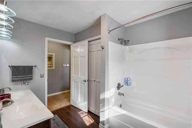 401 Taylor Road, Independence, KS 67301