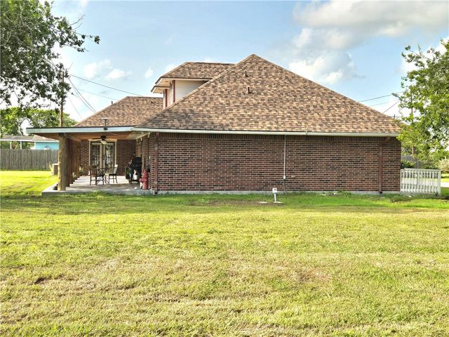 3893 County Road 61, Robstown, TX 78380