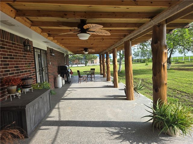 3893 County Road 61, Robstown, TX 78380