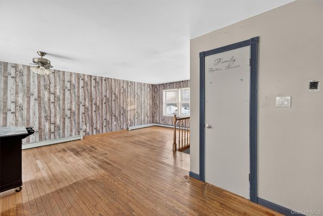 11 Park Lane, Holmes, NY 12531