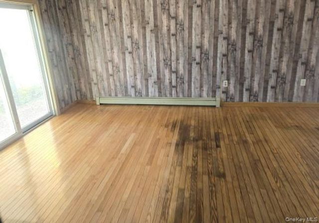 11 Park Lane, Holmes, NY 12531