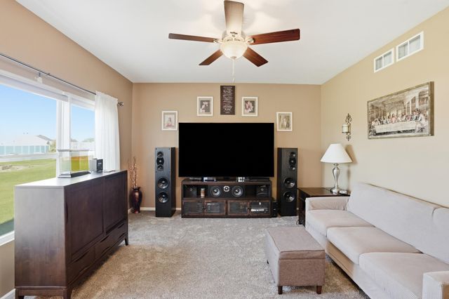 13921 Bluff View Road, Dyer, IN 46311