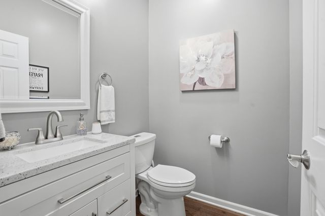 13921 Bluff View Road, Dyer, IN 46311