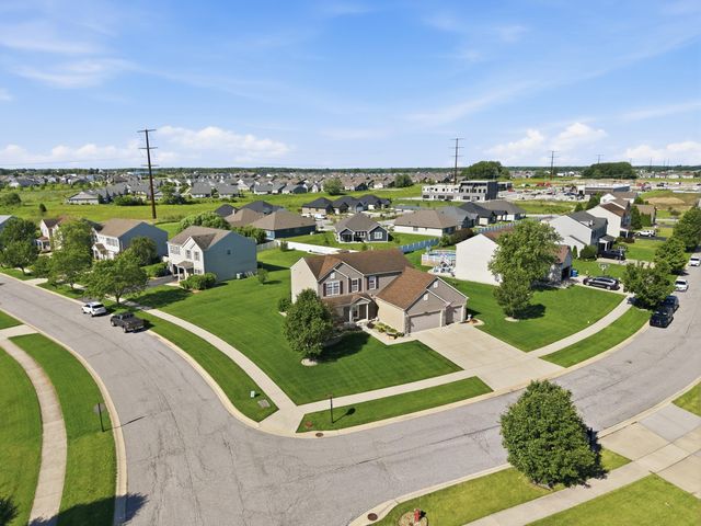 13921 Bluff View Road, Dyer, IN 46311