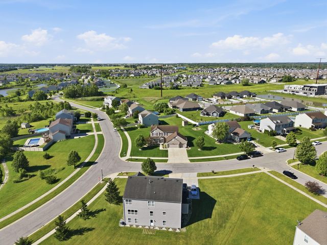 13921 Bluff View Road, Dyer, IN 46311