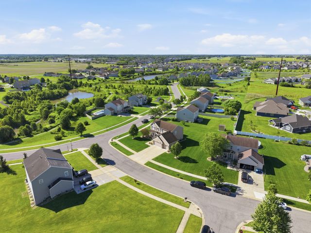 13921 Bluff View Road, Dyer, IN 46311