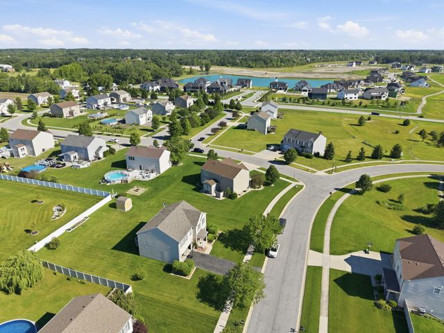 13921 Bluff View Road, Dyer, IN 46311