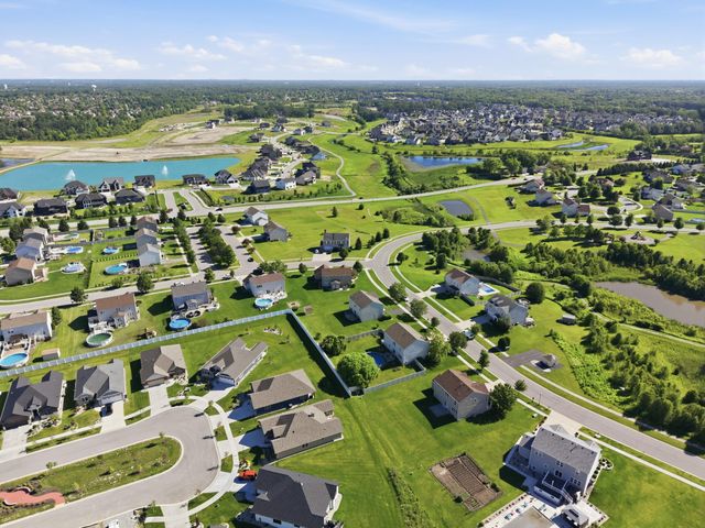 13921 Bluff View Road, Dyer, IN 46311
