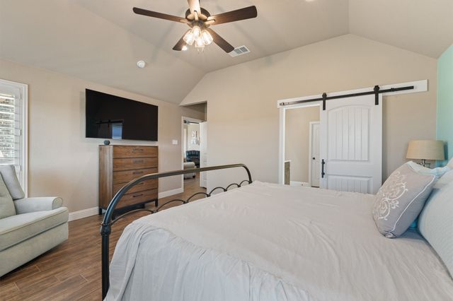 121 Tall Pine Drive, Godley, TX 76044