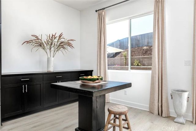 1422 Black Oak Drive, Santa Maria, CA 93455