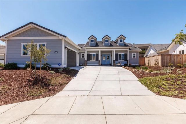 1422 Black Oak Drive, Santa Maria, CA 93455