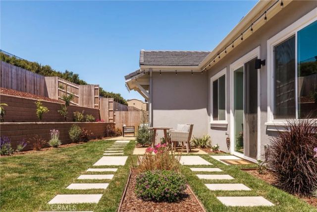 1422 Black Oak Drive, Santa Maria, CA 93455