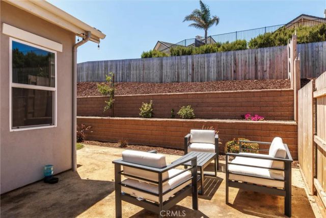 1422 Black Oak Drive, Santa Maria, CA 93455