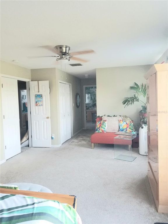 Image 19 of property listing at 12900 WINFIELD SCOTT BOULEVARD, Orlando, FL 32837