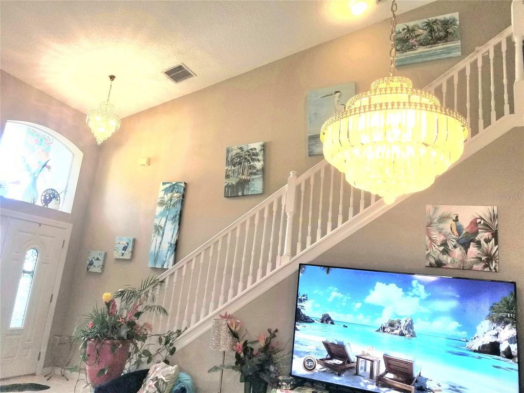 Image 7 of property listing at 12900 WINFIELD SCOTT BOULEVARD, Orlando, FL 32837