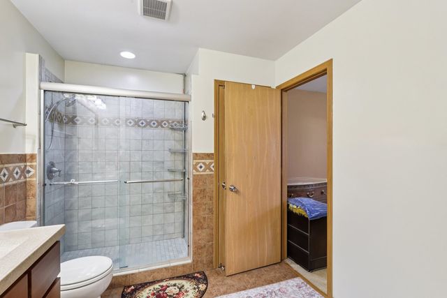 3312 Gilboa Avenue, Zion, IL 60099