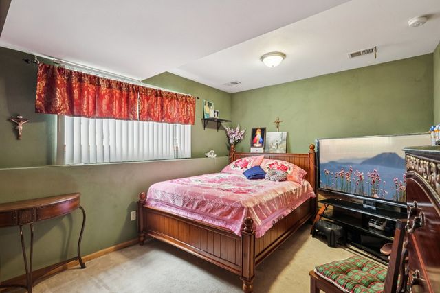 3312 Gilboa Avenue, Zion, IL 60099