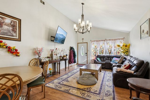 3312 Gilboa Avenue, Zion, IL 60099