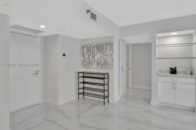 16425 Collins Avenue 1612, Sunny Isles Beach, FL 33160