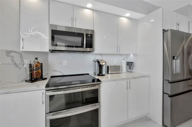 16425 Collins Avenue 1612, Sunny Isles Beach, FL 33160