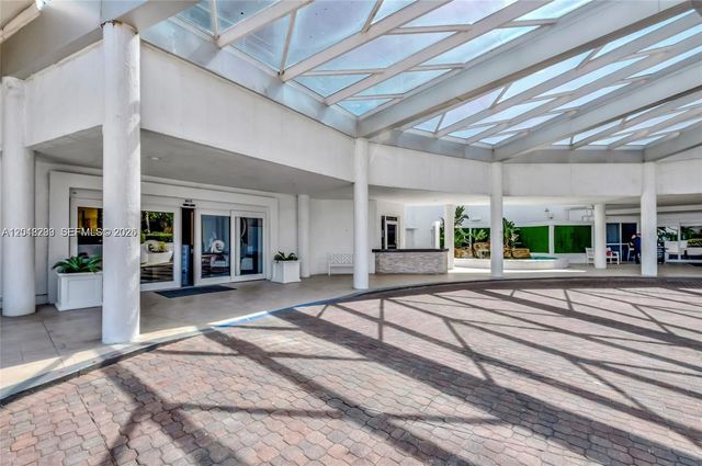 16425 Collins Avenue 1612, Sunny Isles Beach, FL 33160