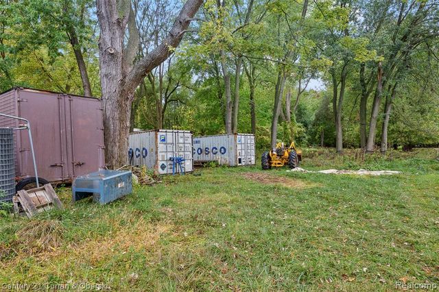 9207 Inkster Road, Livonia, MI 48150