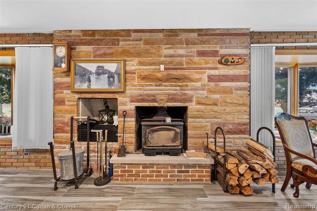 9207 Inkster Road, Livonia, MI 48150