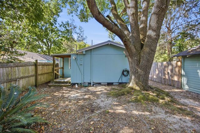 1032 NW 40TH AVENUE, Gainesville, FL 32609