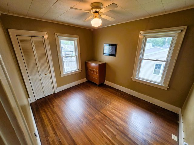 1527 Bertch Avenue, Waterloo, IA 50702