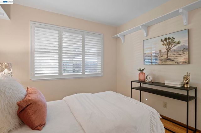 780 Terry Ln, Livermore, CA 94550