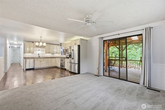 108 Swiftwater Place, Kelso, WA 98626