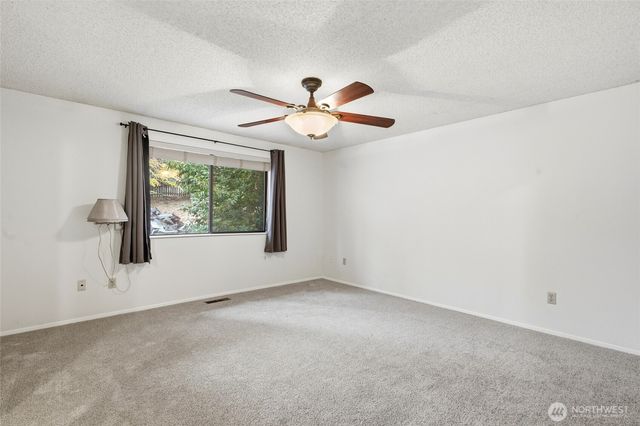 108 Swiftwater Place, Kelso, WA 98626