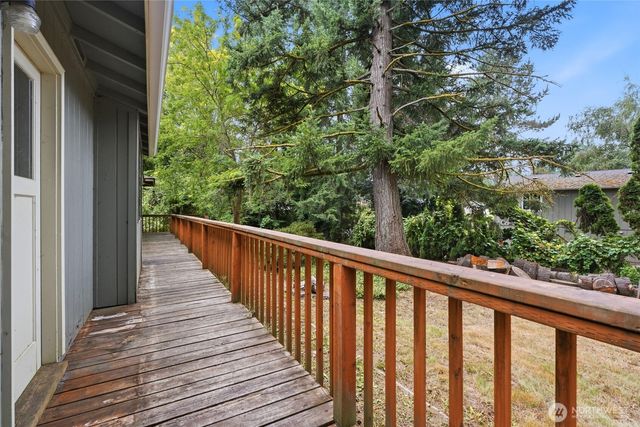 108 Swiftwater Place, Kelso, WA 98626