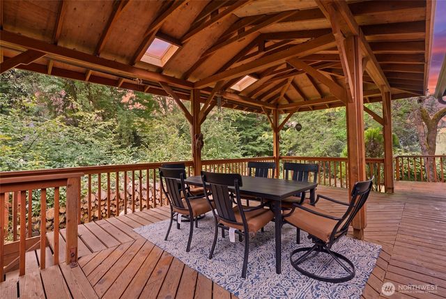 108 Swiftwater Place, Kelso, WA 98626