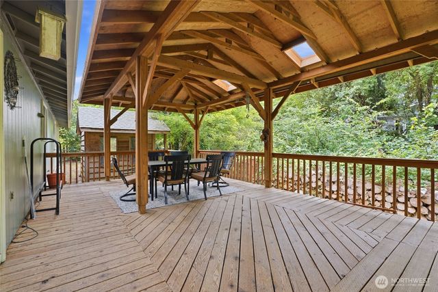 108 Swiftwater Place, Kelso, WA 98626