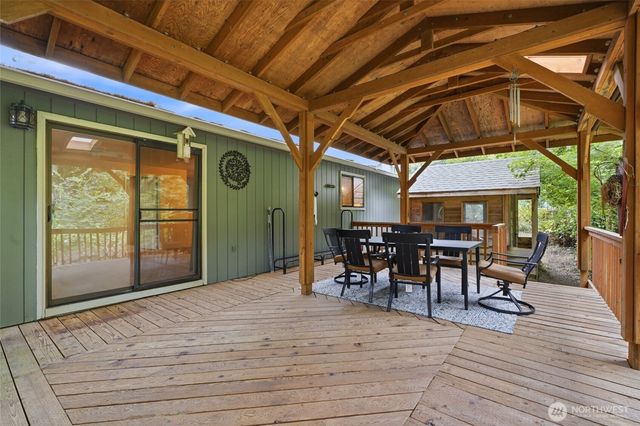 108 Swiftwater Place, Kelso, WA 98626