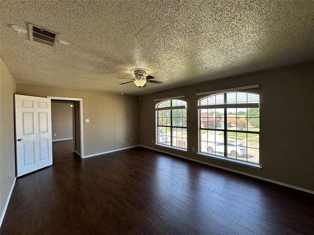 6109 Cypress Drive, Rowlett, TX 75089