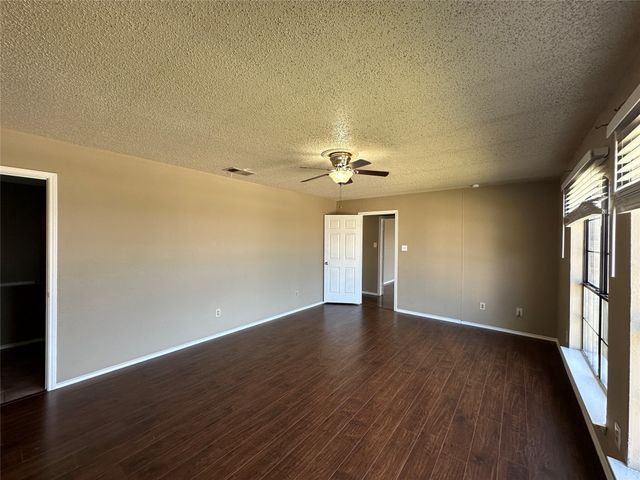 6109 Cypress Drive, Rowlett, TX 75089