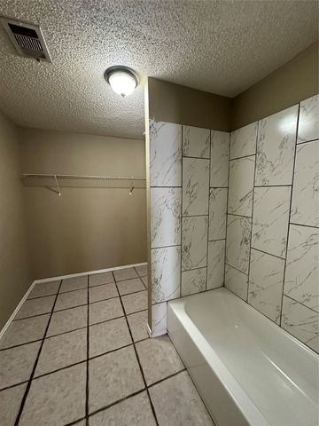 6109 Cypress Drive, Rowlett, TX 75089