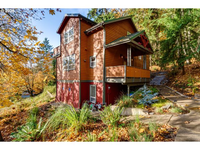 1660 LEATHERWOOD Dr, Eugene, OR 97405