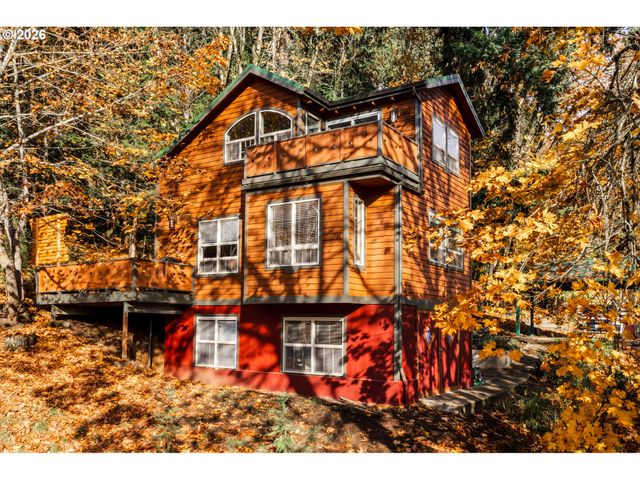 1660 LEATHERWOOD Dr, Eugene, OR 97405