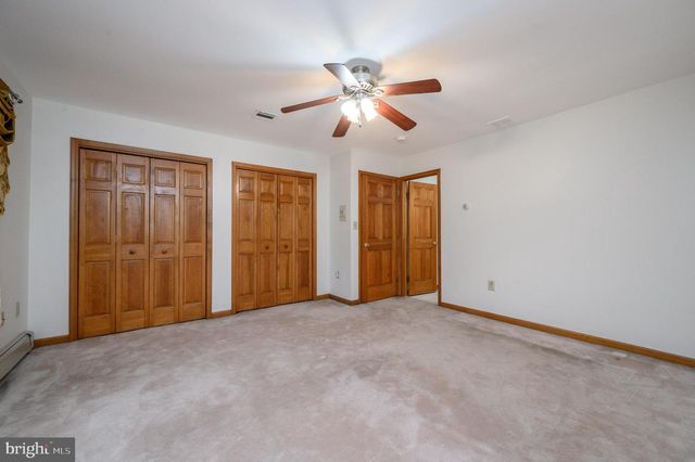 4 DRINKING BROOK RD, Monmouth Junction, NJ 08852