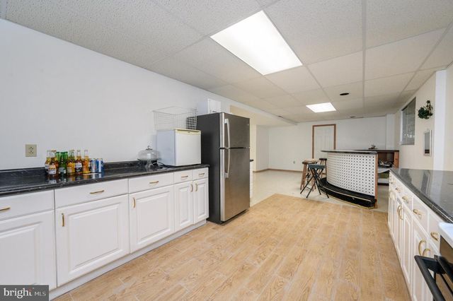 4 DRINKING BROOK RD, Monmouth Junction, NJ 08852
