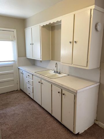 1710 45th Street, A, Lubbock, TX 79412