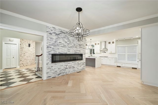 5469 Riverview Drive, North Royalton, OH 44133